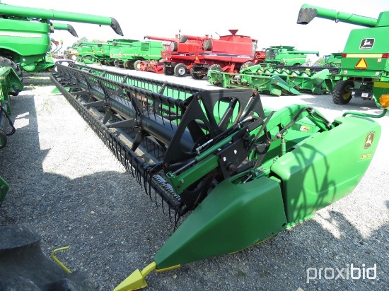 635FD John Deere Draper