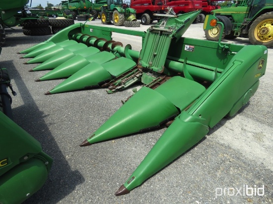 608C John Deere Corn Head