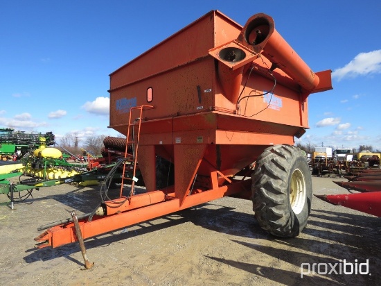 690 Killbros grain cart