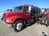 4700 International truck, w/water tank