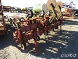 183 International Cultivator