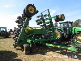 1990 John Deere Planter