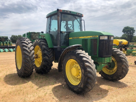 7810 JOHN DEERE, MFWD