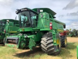 9770 STS JOHN DEERE COMBINE