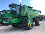 9860 STS JOHN DEERE COMBINE