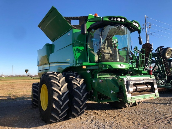 S680 John Deere Combine