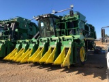 7760 John Deere Cotton Picker