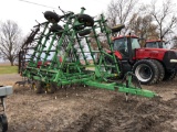 980 John Deere Field Cultivator