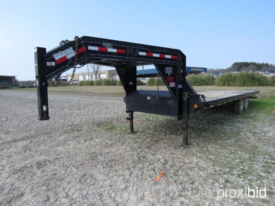 GOOSENECK TRAILER