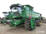 S670 JOHN DEERE COMBINE