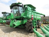 S670 JOHN DEERE COMBINE