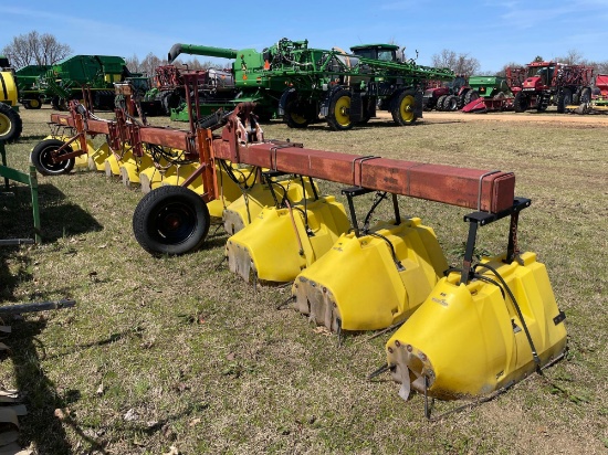 12 ROW DICKEY HOODED SPRAYER
