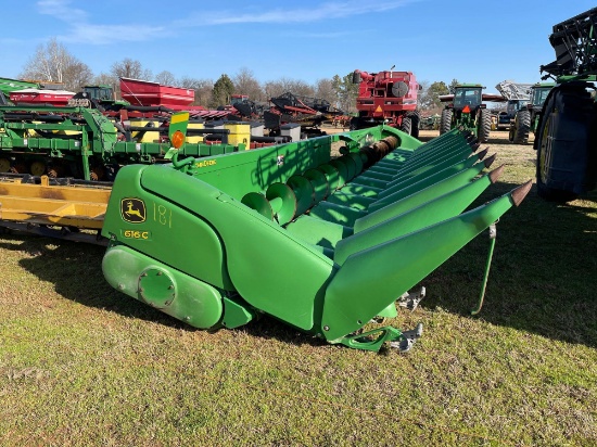 616C JOHN DEERE CORN HEAD