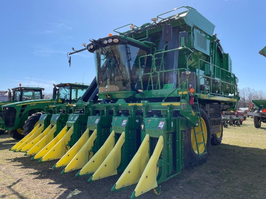 CP690 JOHN DEERE COTTON PICKER