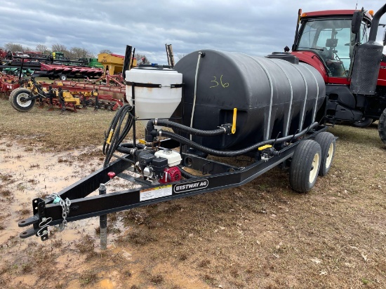 1000 GALLON WATER WAGON
