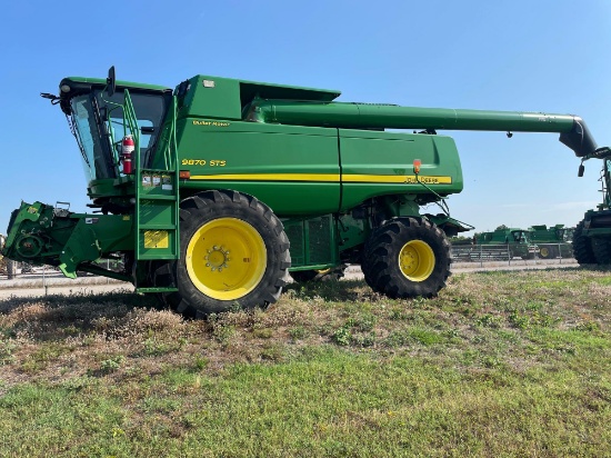9870 STS JOHN DEERE COMBINE