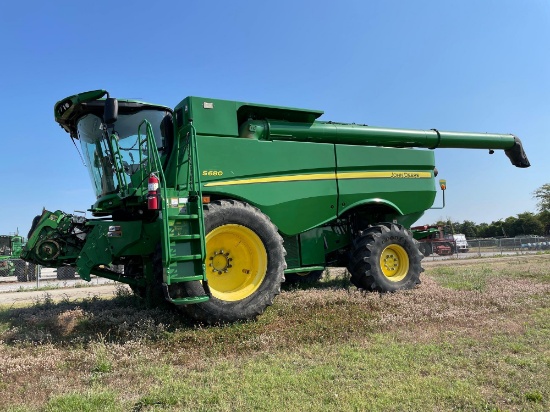 S680 JOHN DEERE COMBINE, 2013 YR.