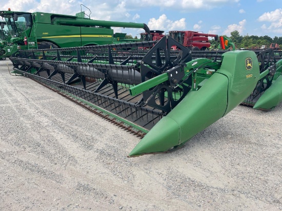 635D JOHN DEERE DRAPER PLATFORM, 2009 YR.