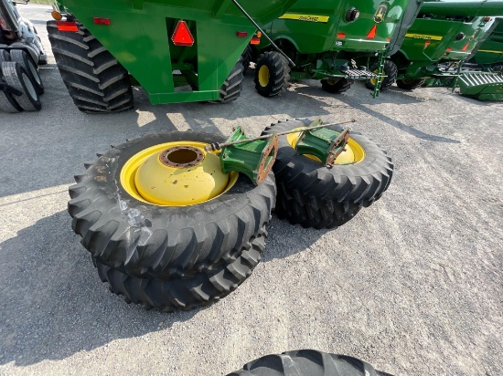 4 WHEELS AND SPACERS