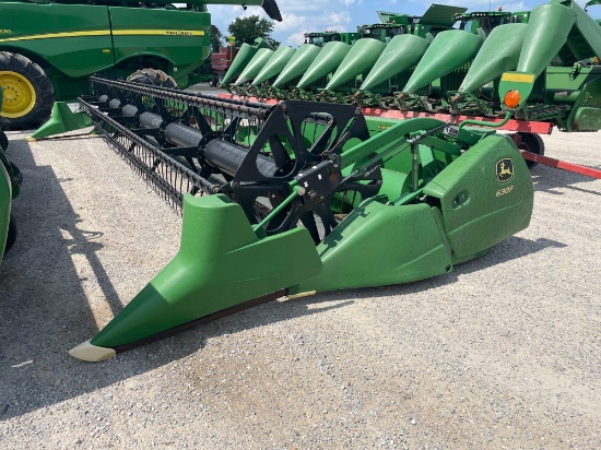 630F JOHN DEERE FLEX PLATFORM, 2010 YR.