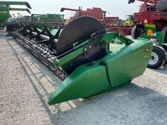 640FD JOHN DEERE FLEX DRAPER PLATFORM, 2014 YR.