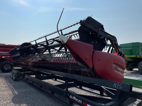 CASE IH DRAPER PLATFORM, 2015 YR.