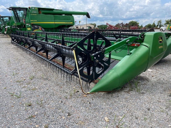 635D JOHN DEERE DRAPER PLATFORM, 2015 YR.