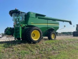 S670 JOHN DEERE COMBINE
