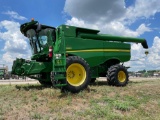 S660 JOHN DEERE COMBINE, 2014 YR.