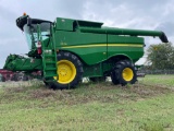 S670 JOHN DEERE COMBINE, 2013 YR.