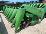 893 JOHN DEERE CORNHEAD, 2005 YR.