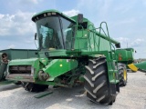 9600 JOHN DEERE COMBINE, 1997 YR.