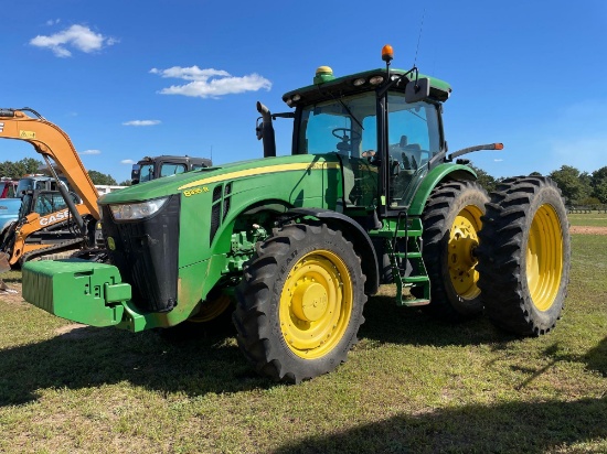 8335R JOHN DEERE TRACTOR, 2011 YR., MFWD