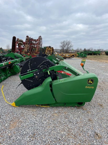 640FD JOHN DEERE FLEX DRAPER PLATFORM