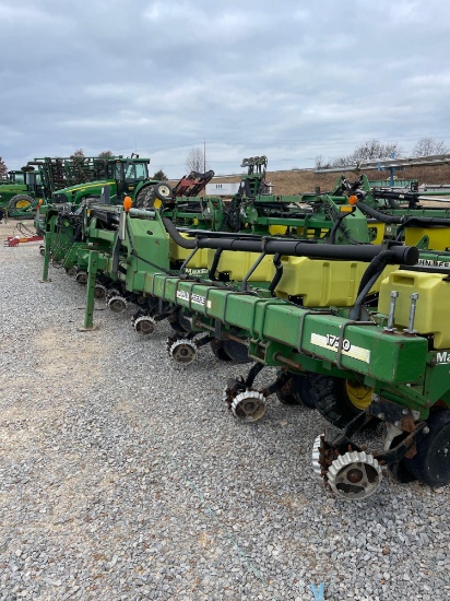 1720 JOHN DEERE PLANTER
