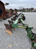 2600 JOHN DEERE PLOW