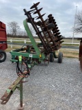 235 JOHN DEERE DISK