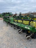 1720 JOHN DEERE PLANTER