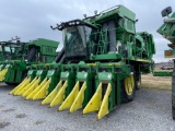 7760 JOHN DEERE COTTON PICKER