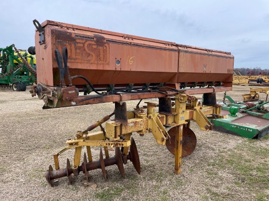 LEVEE PLOW WITH SEEDER