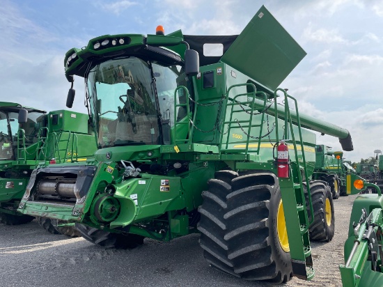 S680 JOHN DEERE COMBINE