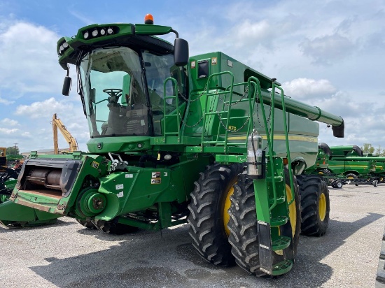 S670 JOHN DEERE COMBINE