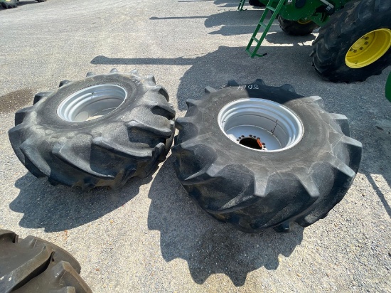 SET OF 35.5L32 WHEELS AND TIRES