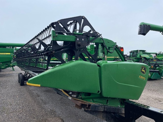 635FD JOHN DEERE FLEX DRAPER PLATFORM (DAMAGED)
