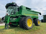 S760 JOHN DEERE COMBINE
