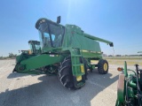 9500 JOHN DEERE COMBINE