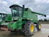 9600 JOHN DEERE COMBINE