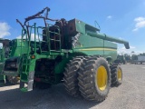 S670 JOHN DEERE COMBINE (FIRE DAMAGE)