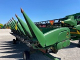 608C JOHN DEERE CORN HEAD
