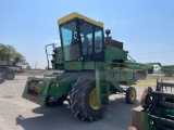 4420 JOHN DEERE COMBINE
